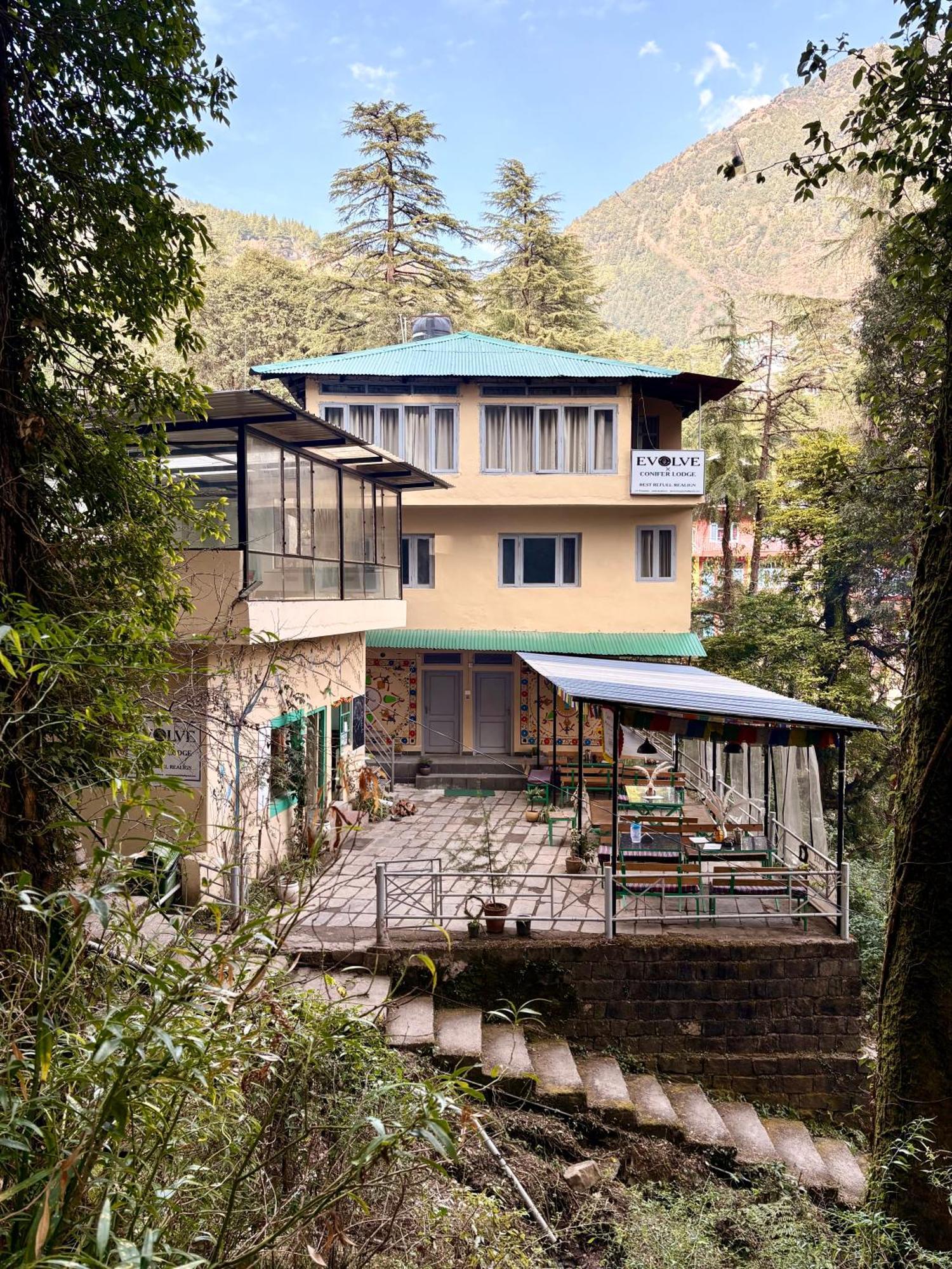 Eevolve Dharamkot - An Eco Hostel McLeod Ganj Zewnętrze zdjęcie